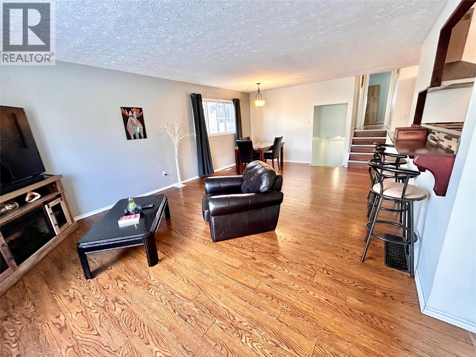 248 PEACE RIVER Crescent - Photo 5 of 16, Tumbler Ridge, British Columbia