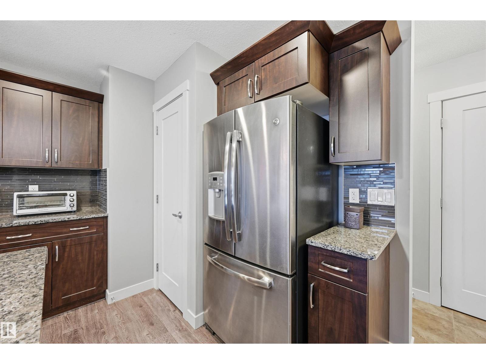 140 AXBRIDGE GA, Sherwood Park