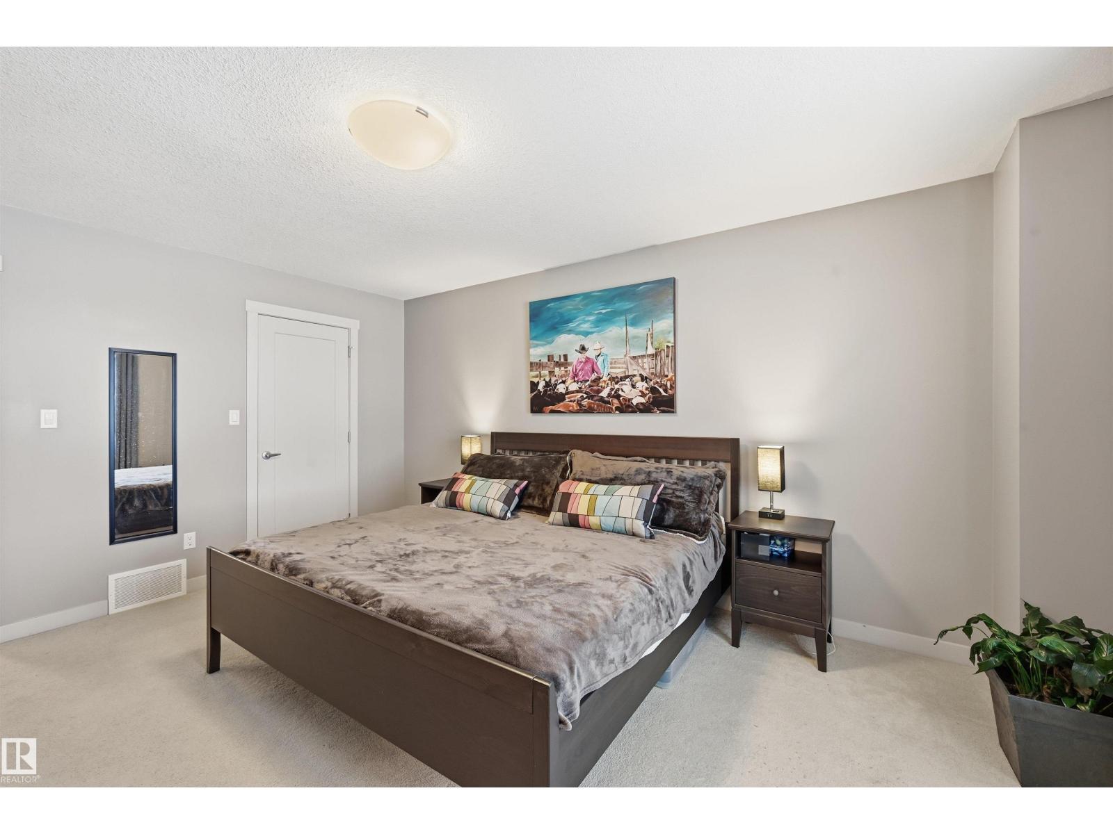 140 AXBRIDGE GA, Sherwood Park