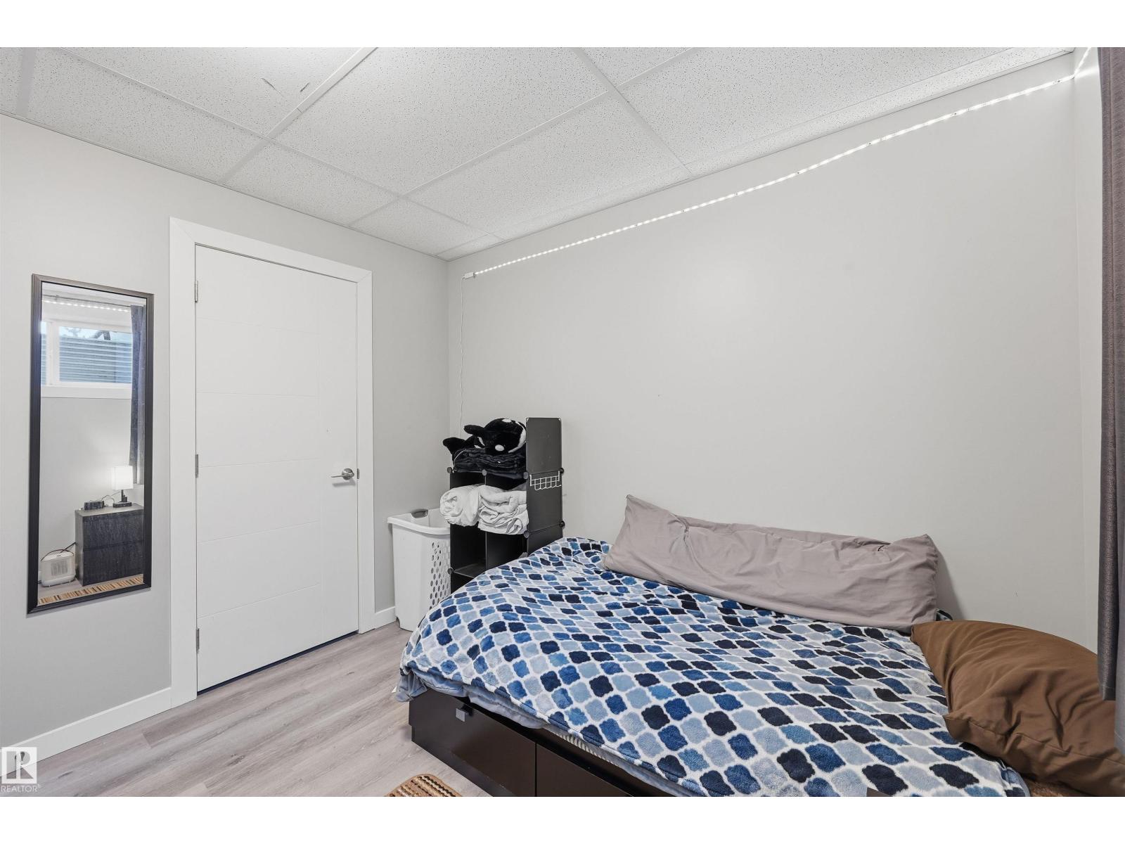 140 AXBRIDGE GA, Sherwood Park