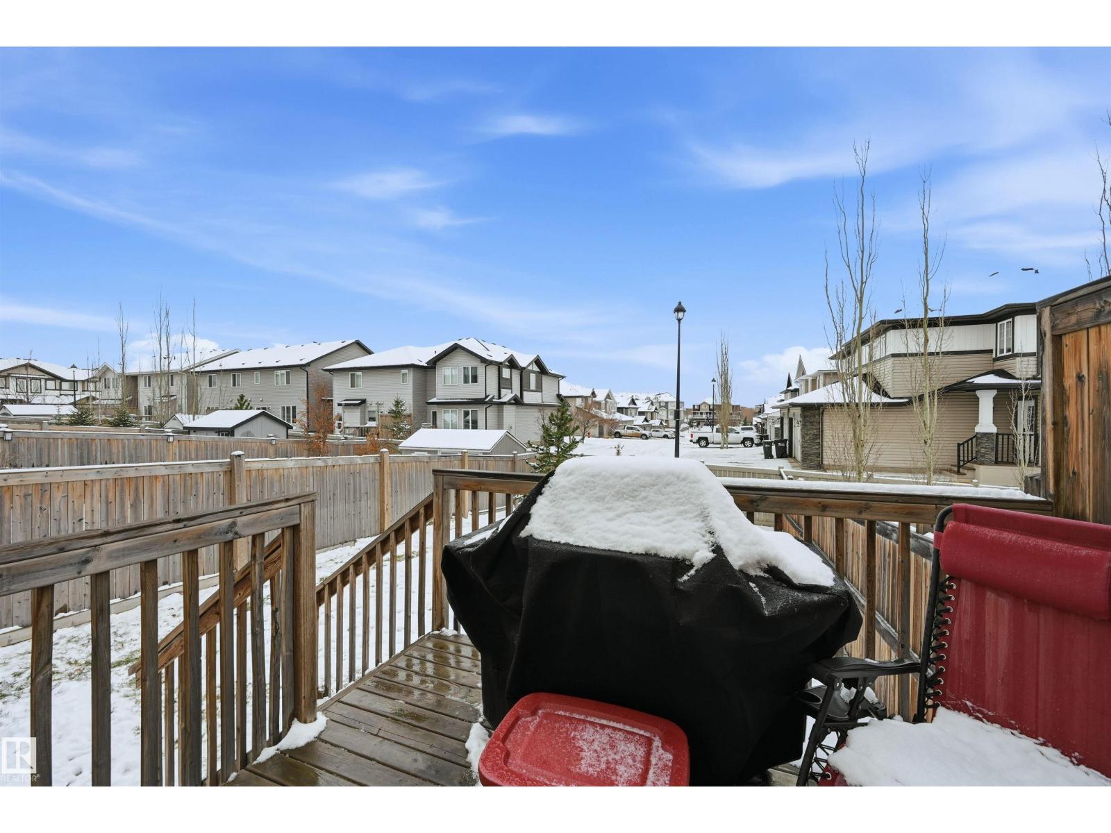 140 AXBRIDGE GA, Sherwood Park