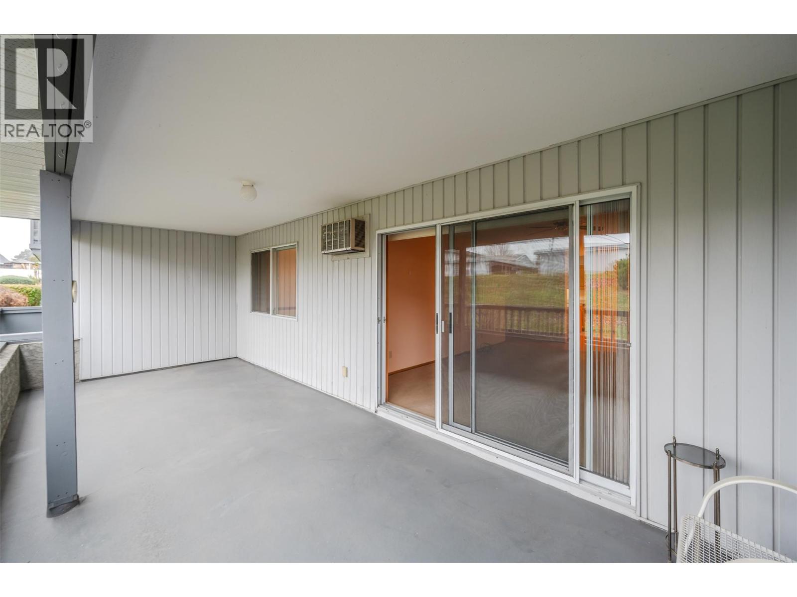 262 Kinney Avenue Unit# 102, Penticton