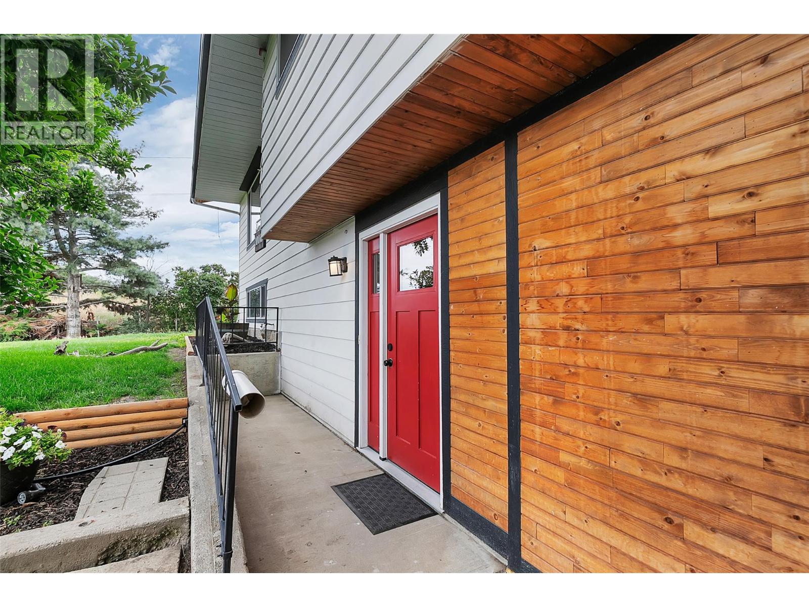  10010 Kel Win Road, Lake Country