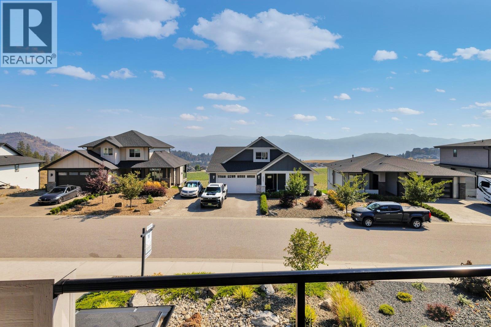  2594 Crown Crest Drive, West Kelowna