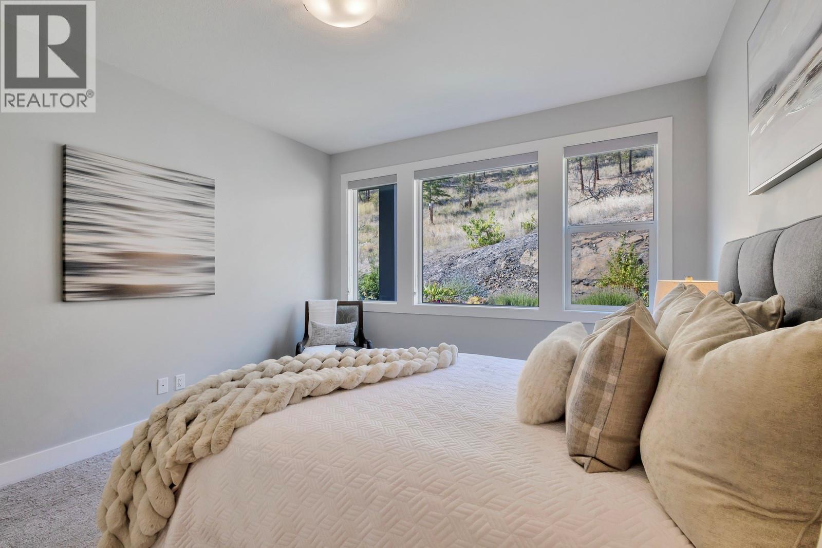  2594 Crown Crest Drive, West Kelowna