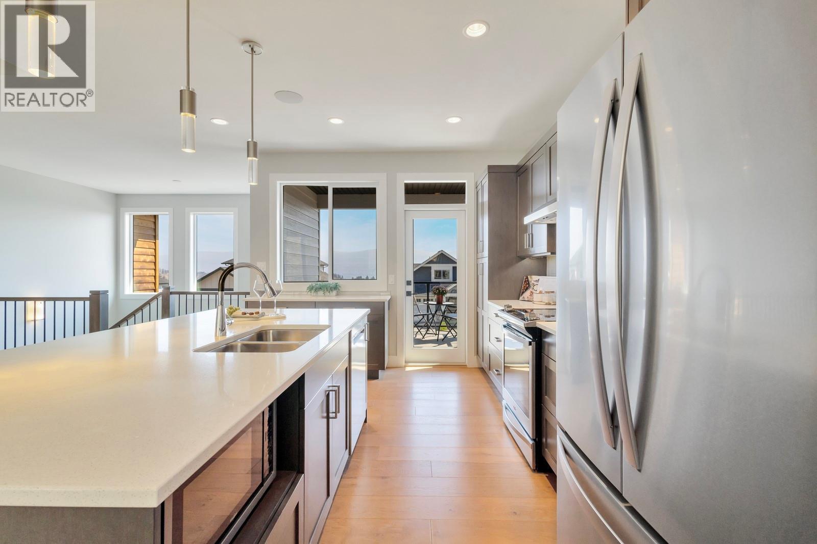  2594 Crown Crest Drive, West Kelowna