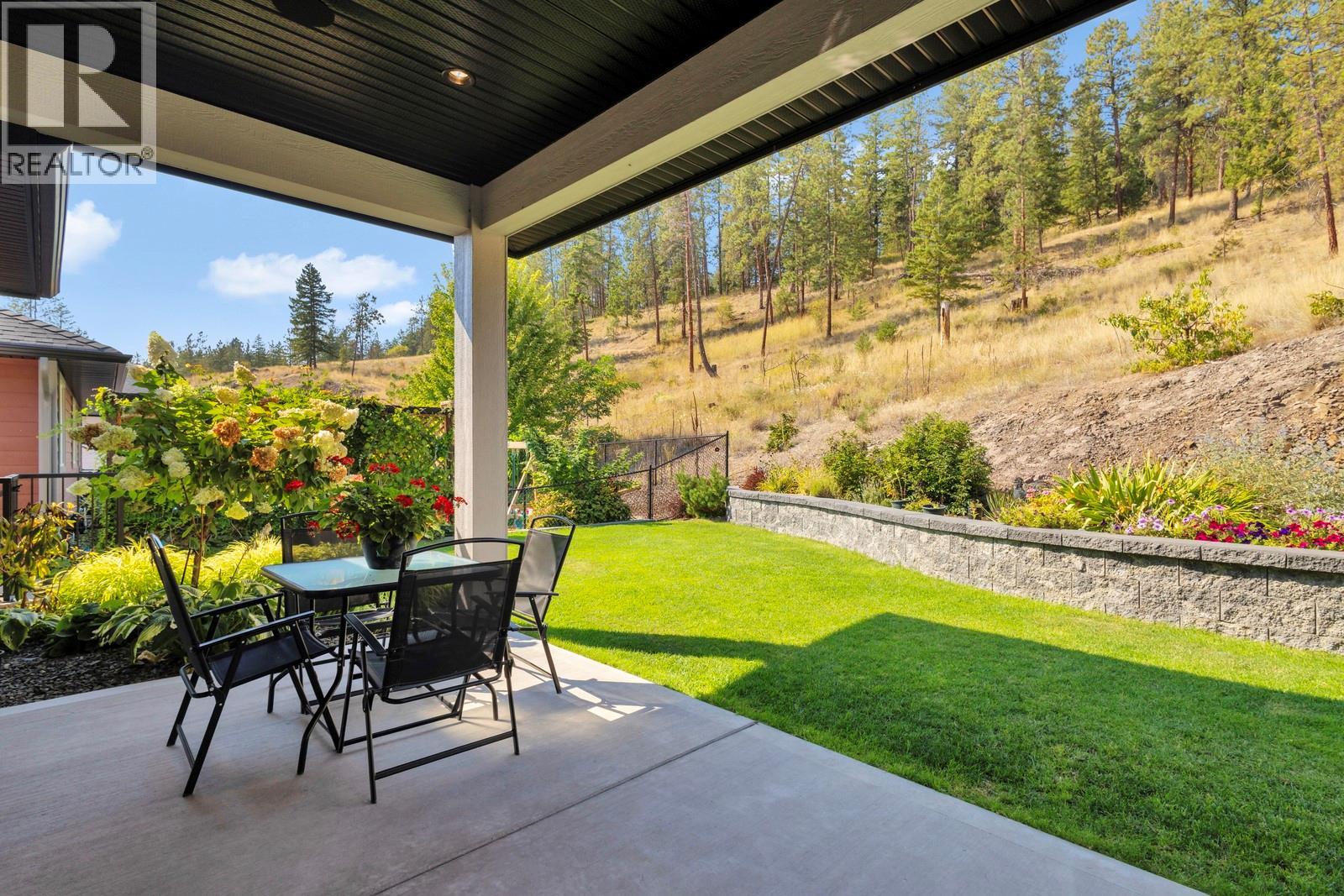  2594 Crown Crest Drive, West Kelowna