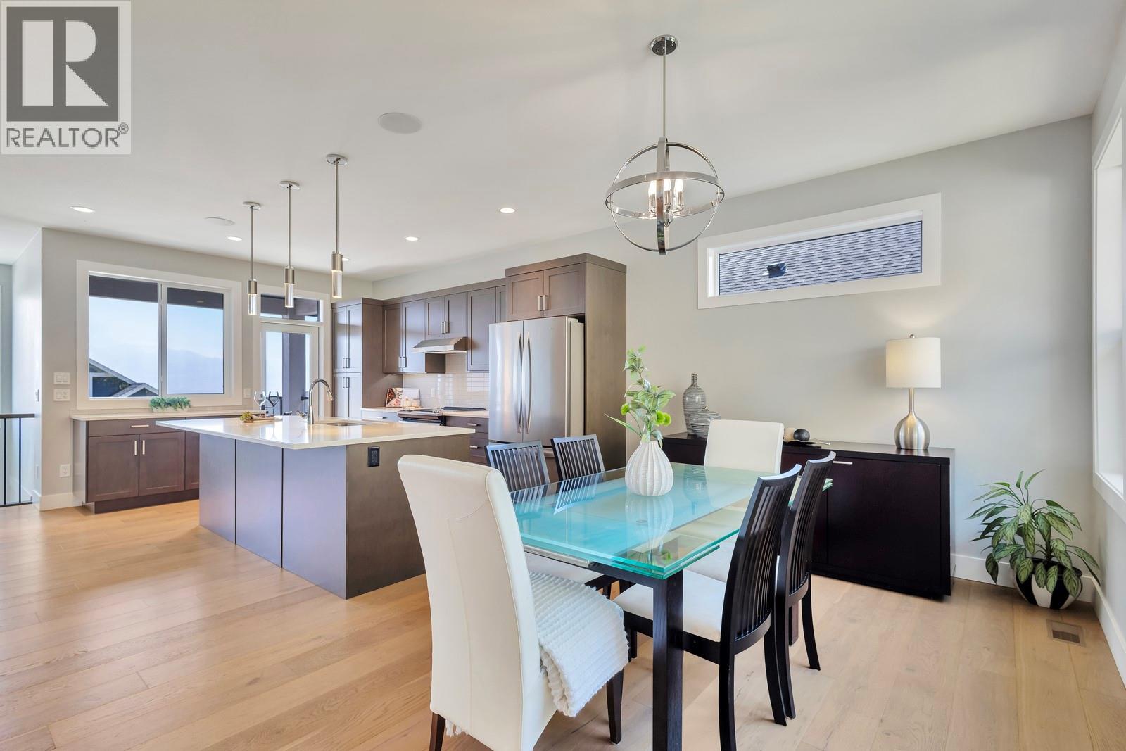  2594 Crown Crest Drive, West Kelowna