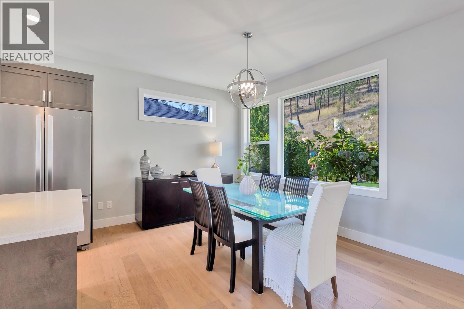  2594 Crown Crest Drive, West Kelowna