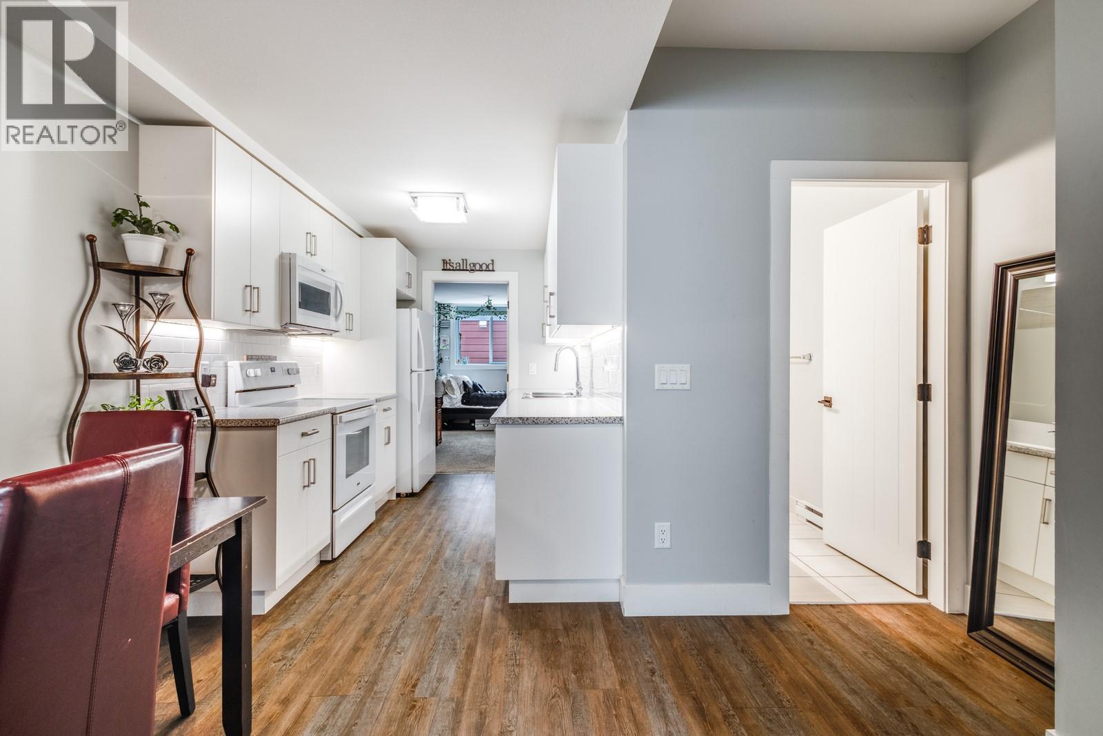  2594 Crown Crest Drive, West Kelowna