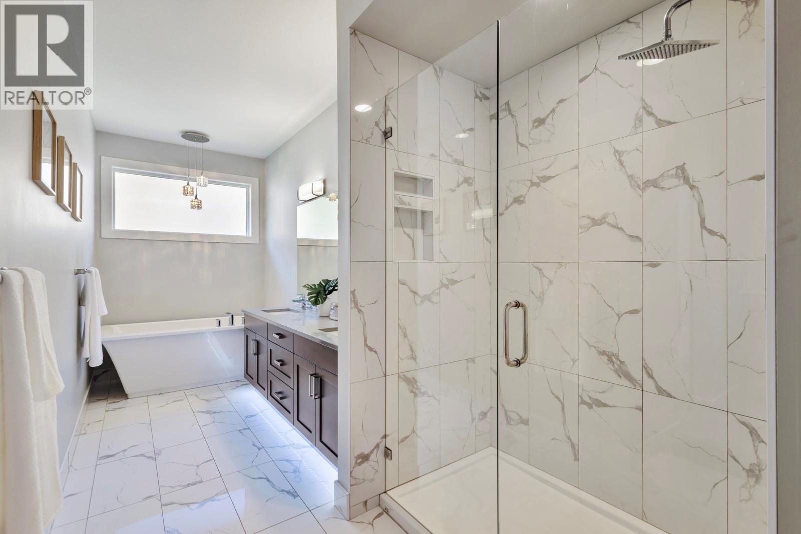  2594 Crown Crest Drive, West Kelowna