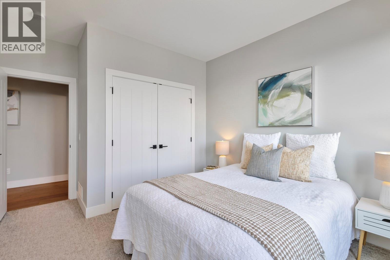  2594 Crown Crest Drive, West Kelowna