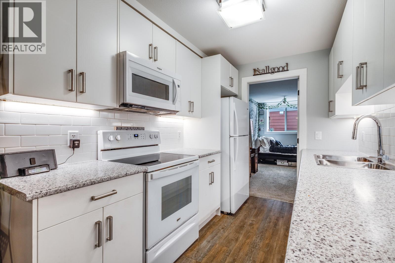  2594 Crown Crest Drive, West Kelowna