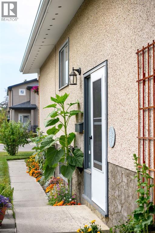 Single Family House Bi-level for Sale in   Street SE Forest Lawn Calgary 