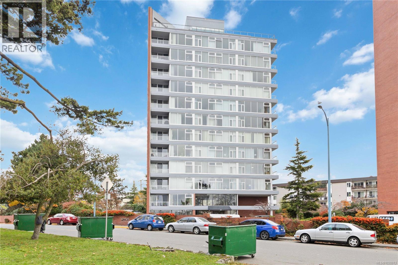 206 327 Maitland St, Victoria