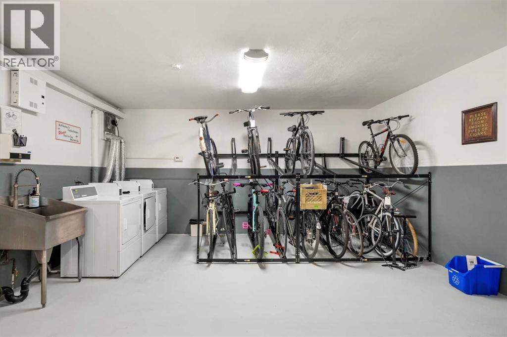 Single Family House for Sale in    Avenue SW Mission Calgary 