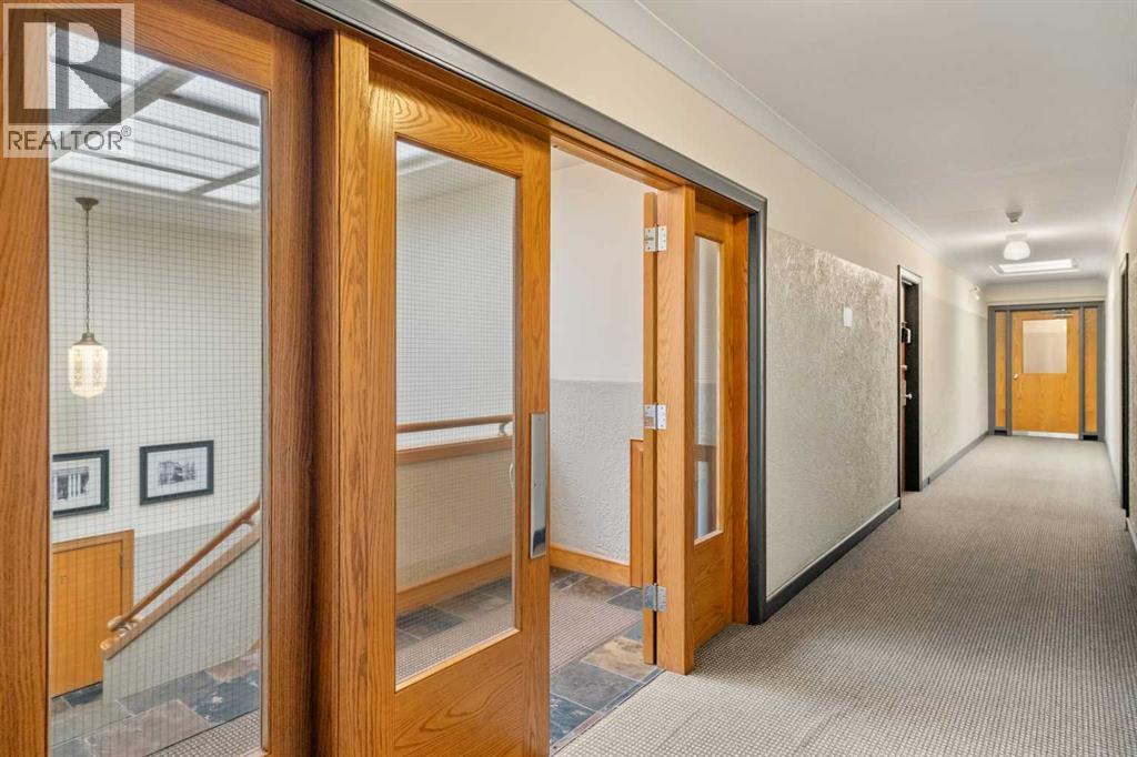 Single Family House for Sale in    Avenue SW Mission Calgary 