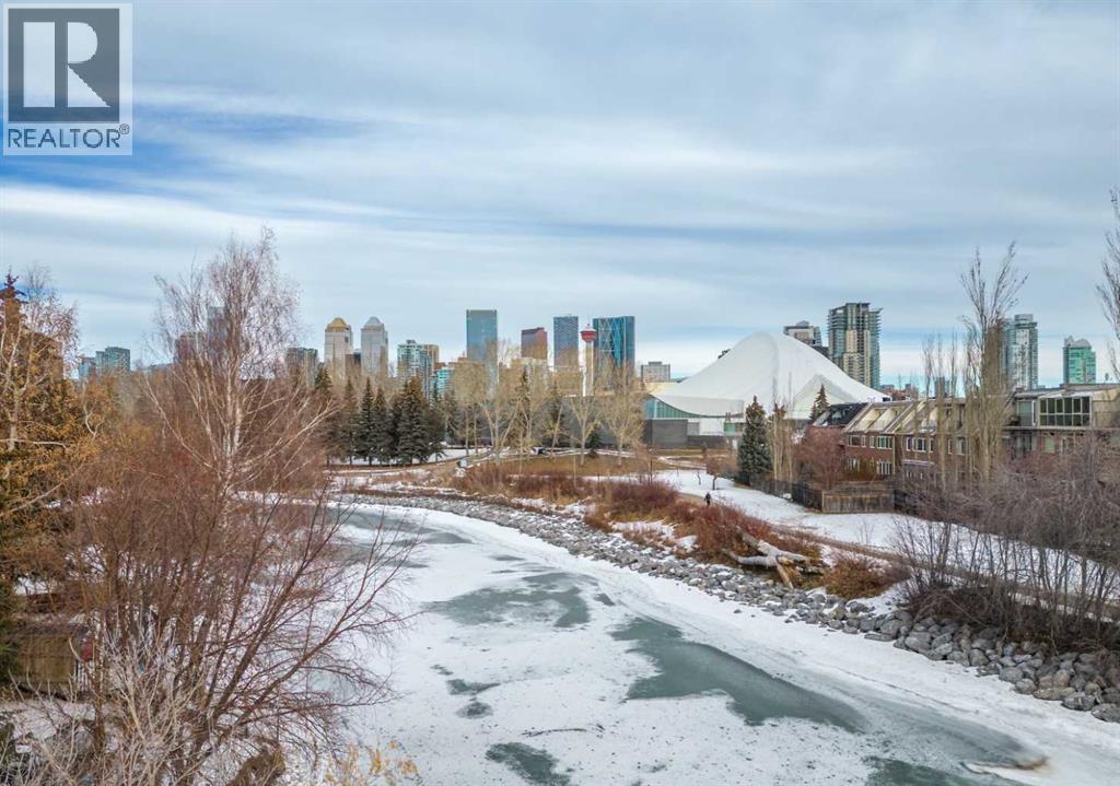 Single Family House for Sale in    Avenue SW Mission Calgary 