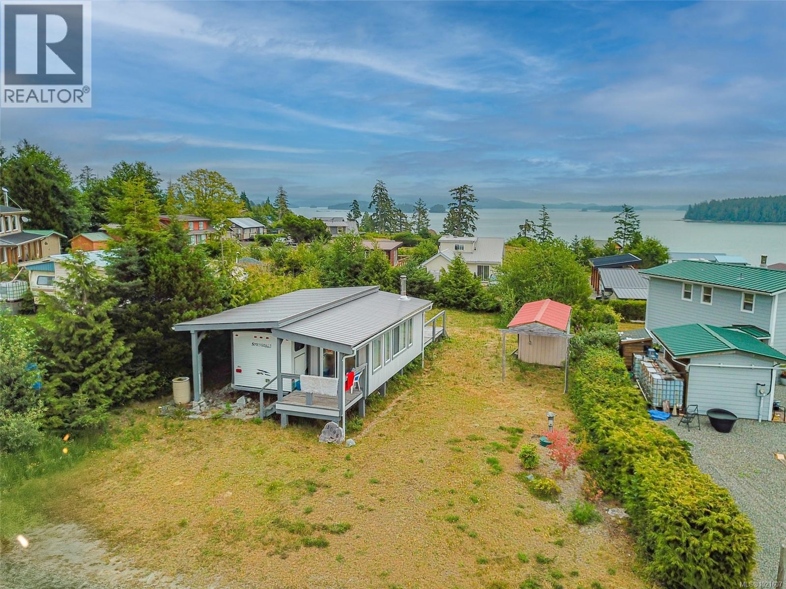 1098 Sixth Ave, Ucluelet