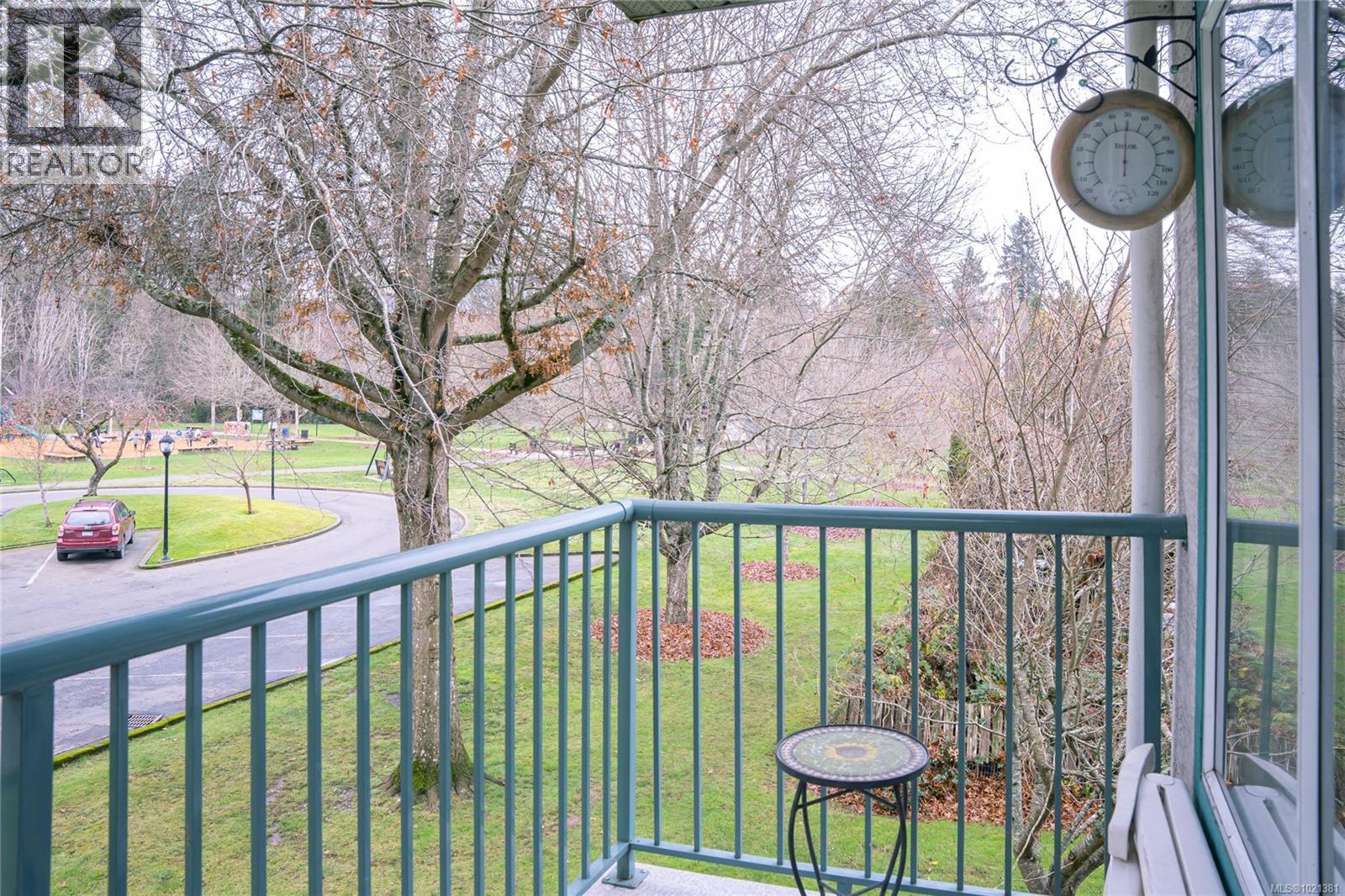 302 275 First St, Duncan