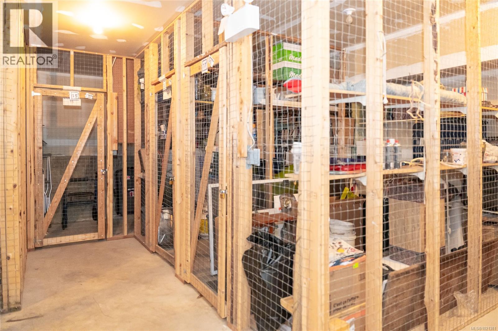 302 275 First St, Duncan