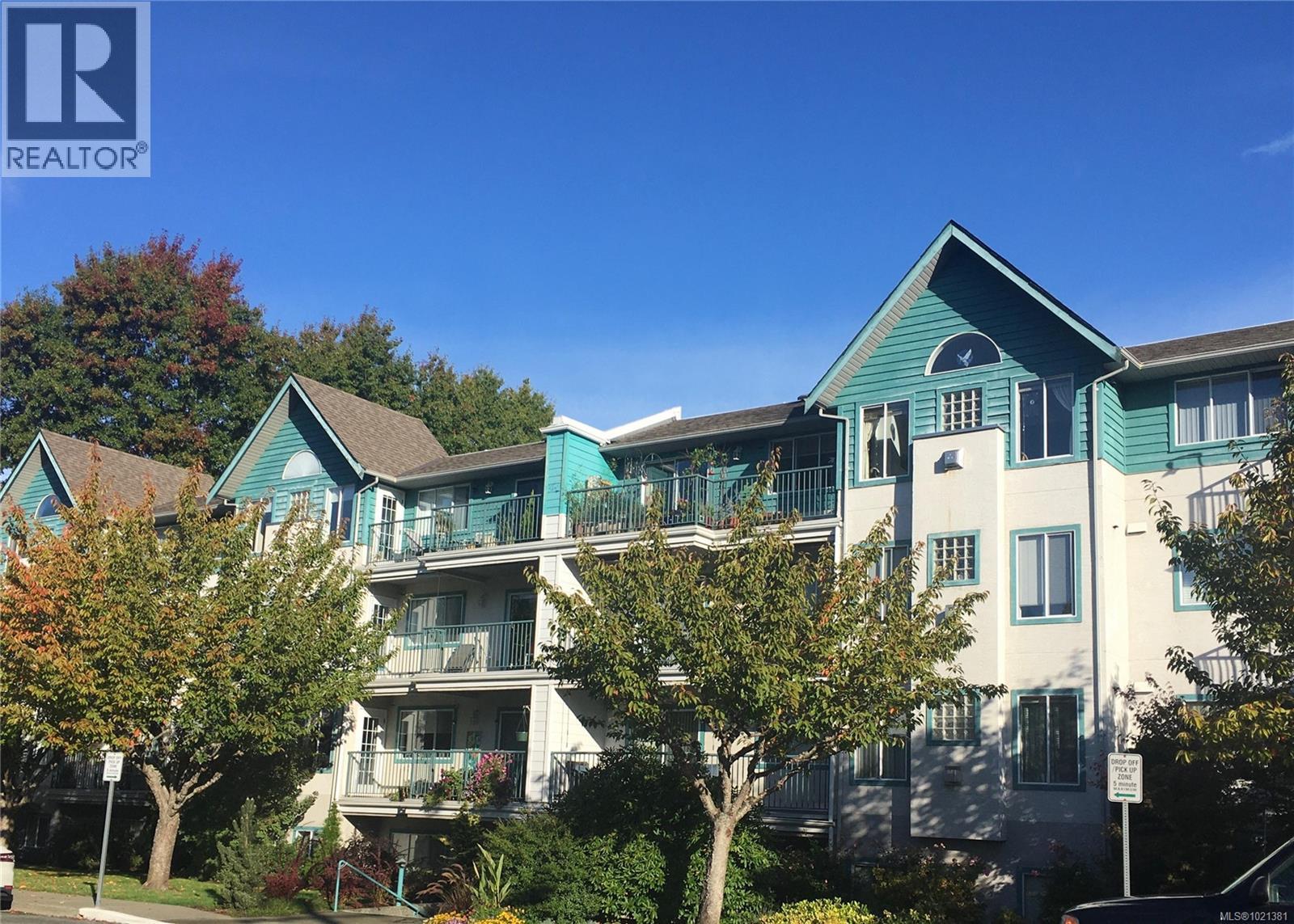 302 275 First St, Duncan