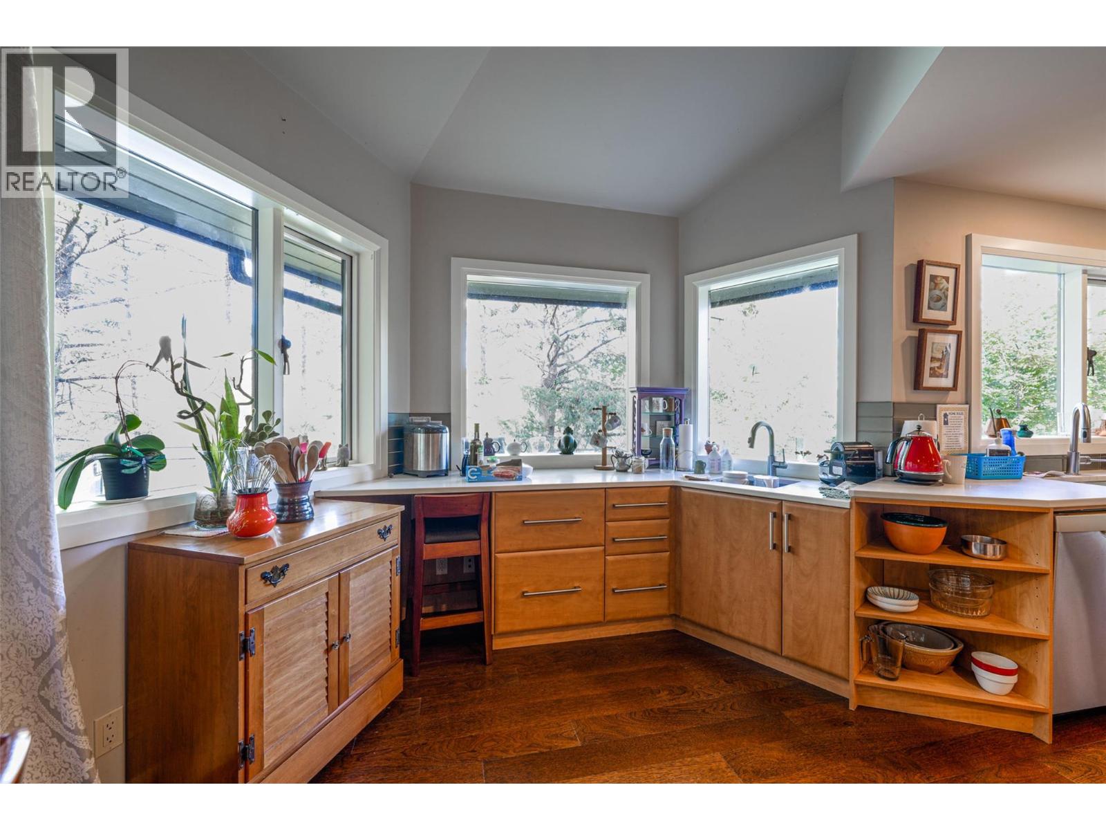 14038 Ponderosa Way, Coldstream