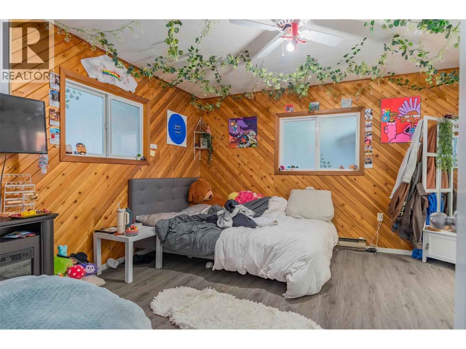 701 10th Avenue, Castlegar