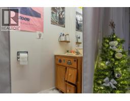 701 10th Avenue, Castlegar, BC V1N1K8 Photo 30