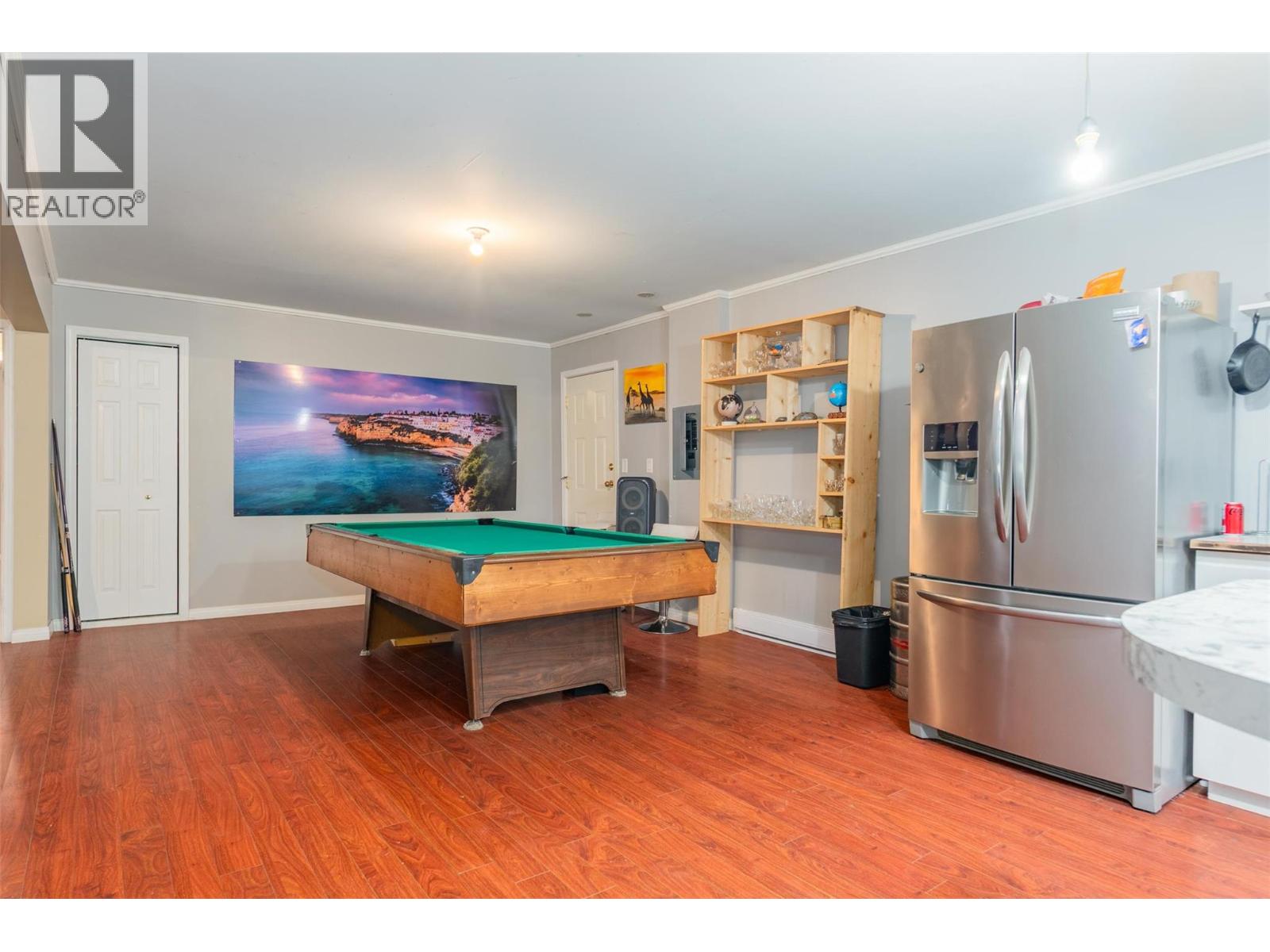 701 10th Avenue, Castlegar