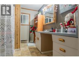 701 10th Avenue, Castlegar, BC V1N1K8 Photo 29