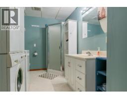 701 10th Avenue, Castlegar, BC V1N1K8 Photo 49