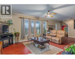 701 10th Avenue, Castlegar, BC V1N1K8 Photo 37