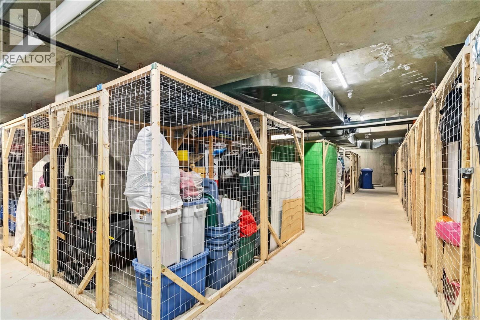 310 1311 Lakepoint Way, Langford