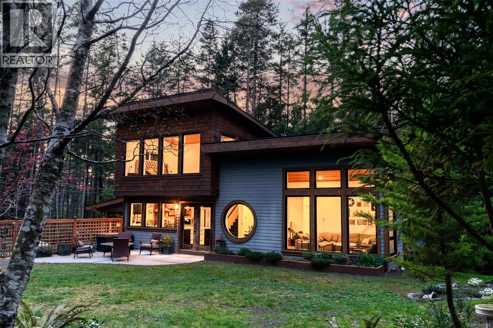 2405 Carpenter Rd, Sooke