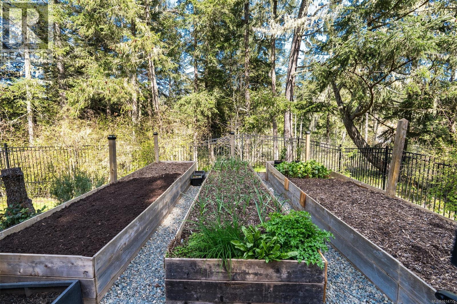 2405 Carpenter Rd, Sooke