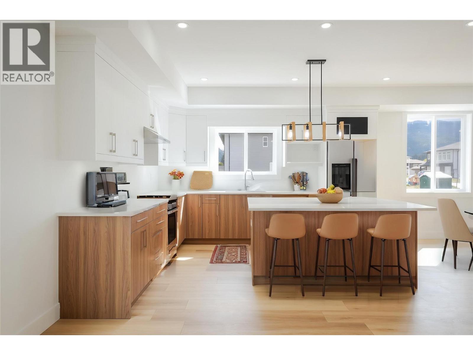  2241 Heitman Street, Enderby