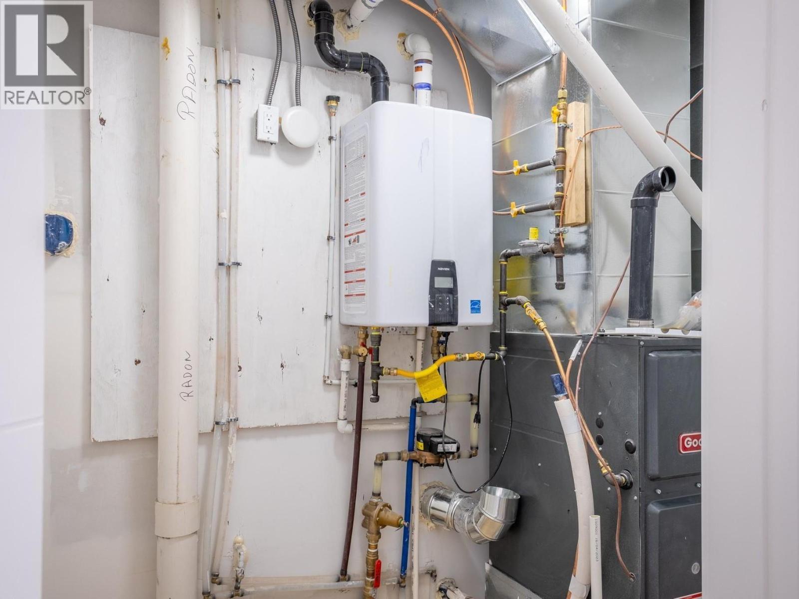  2241 Heitman Street, Enderby