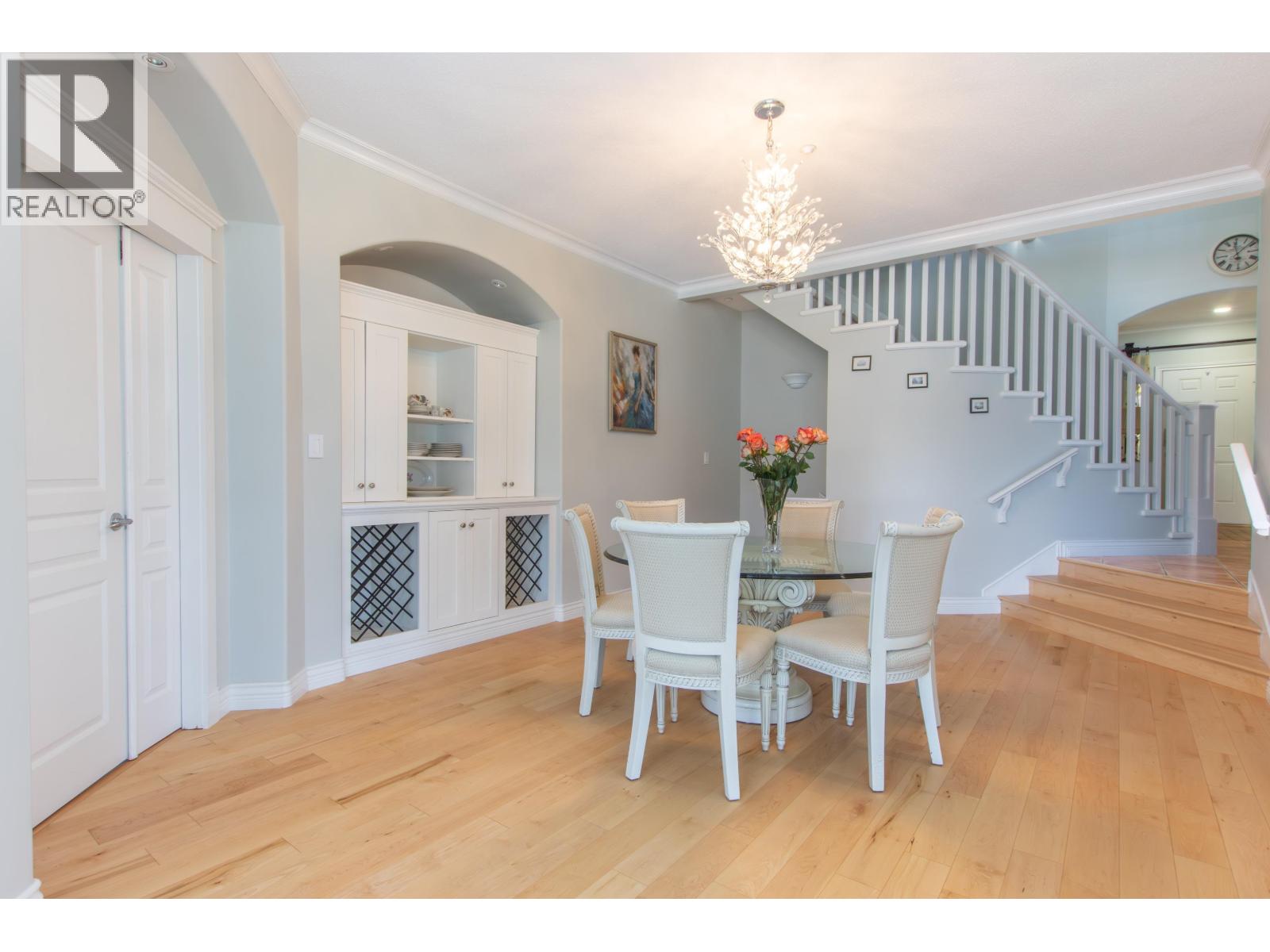 7 BEACH DRIVE, West Vancouver