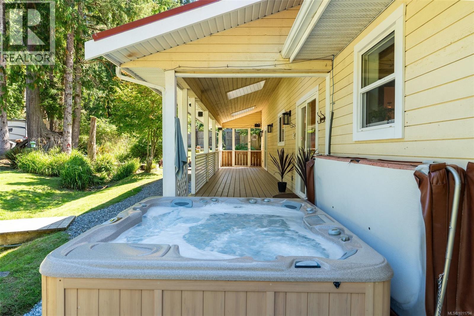 2845 Woodhaven Rd, Sooke