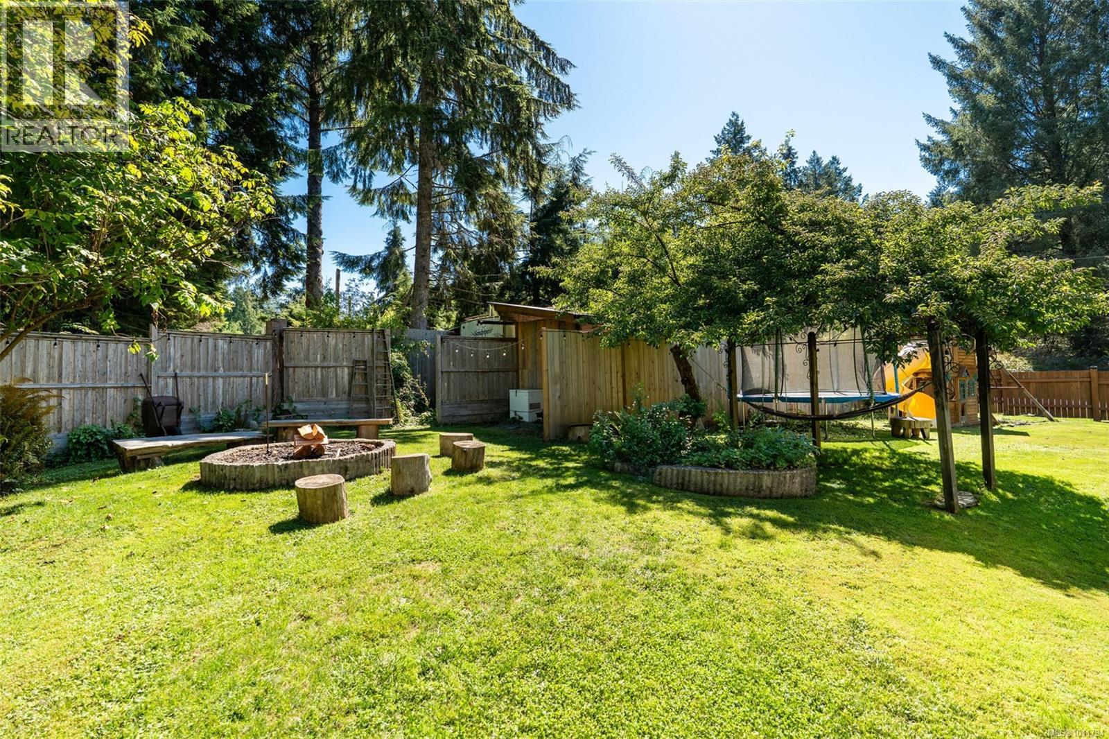 2845 Woodhaven Rd, Sooke