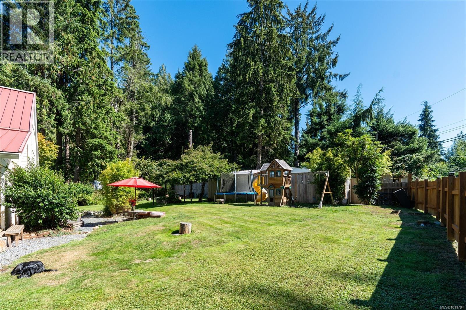 2845 Woodhaven Rd, Sooke