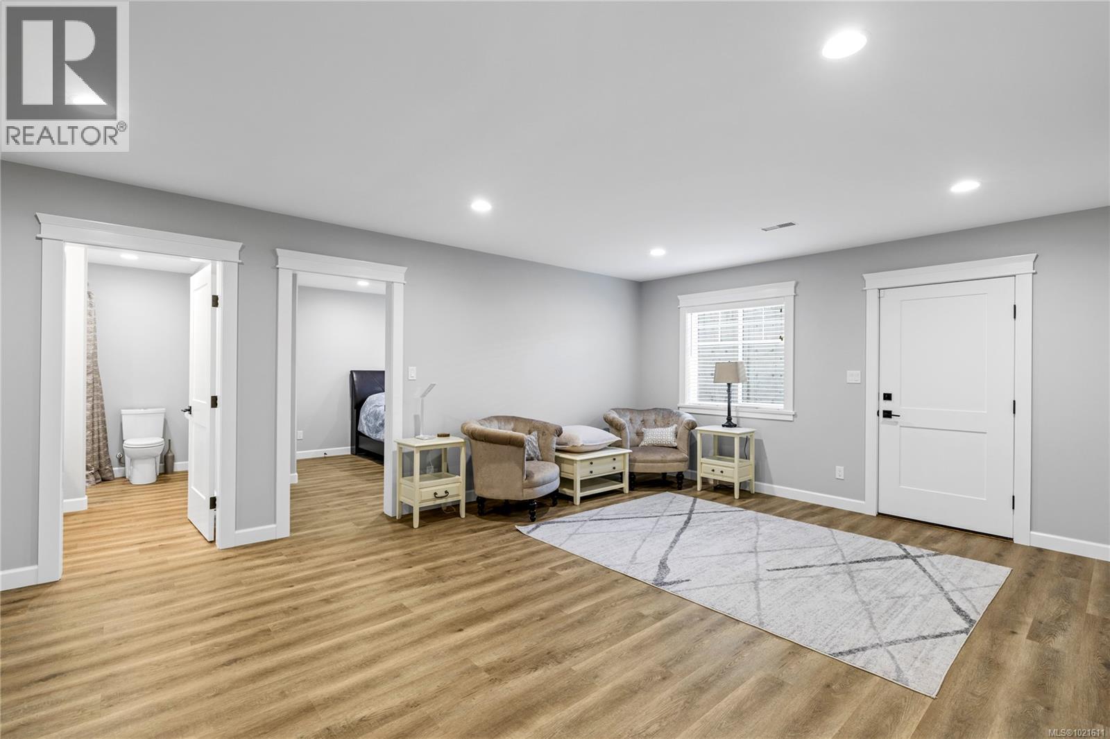 6127 Chase Dr, Port Alberni