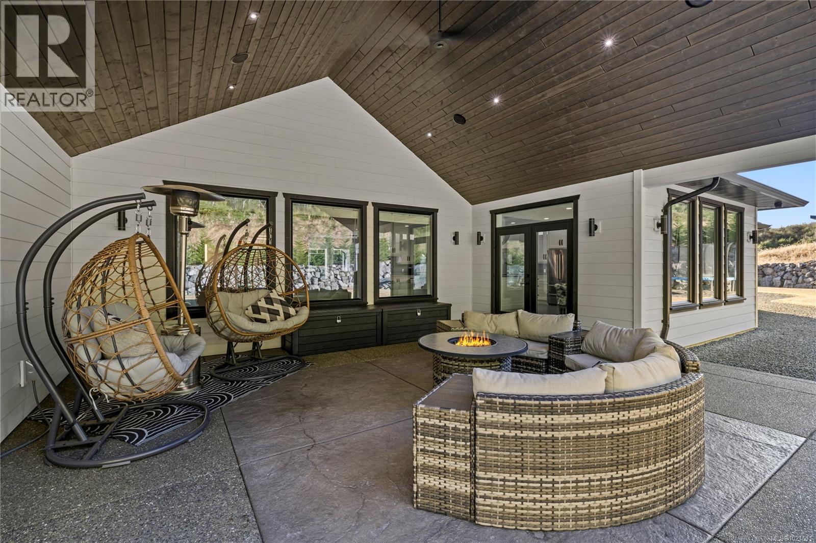 6127 Chase Dr, Port Alberni