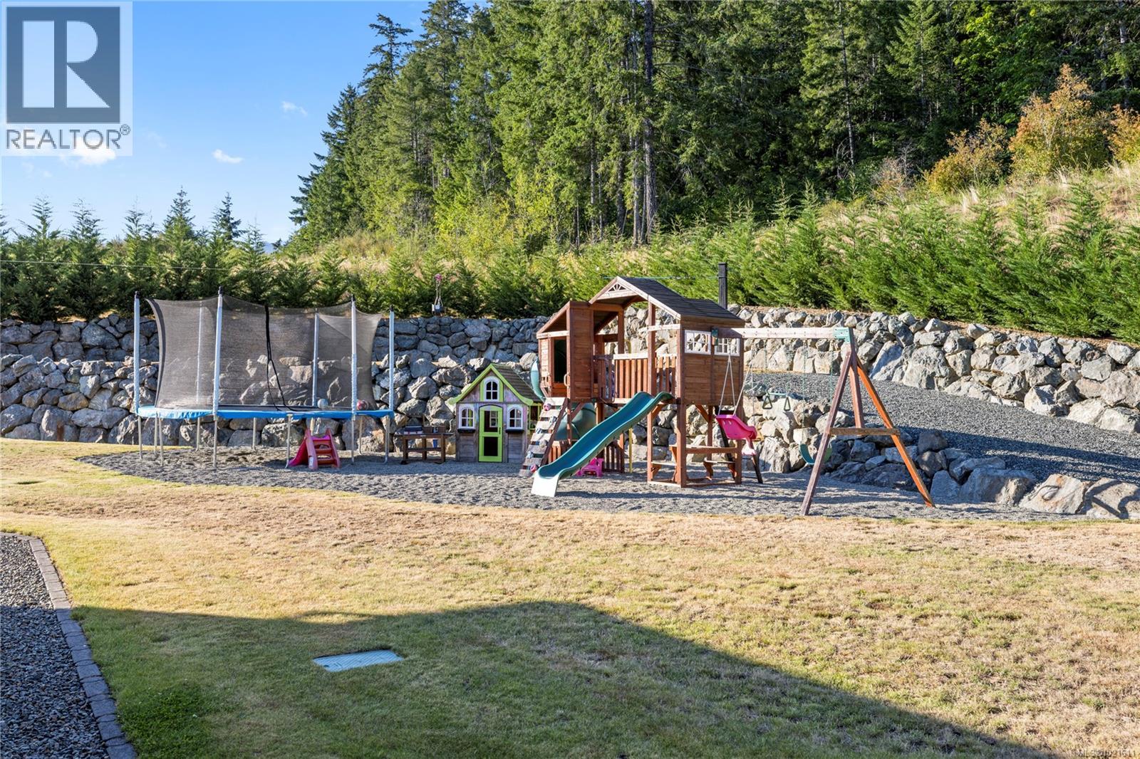 6127 Chase Dr, Port Alberni