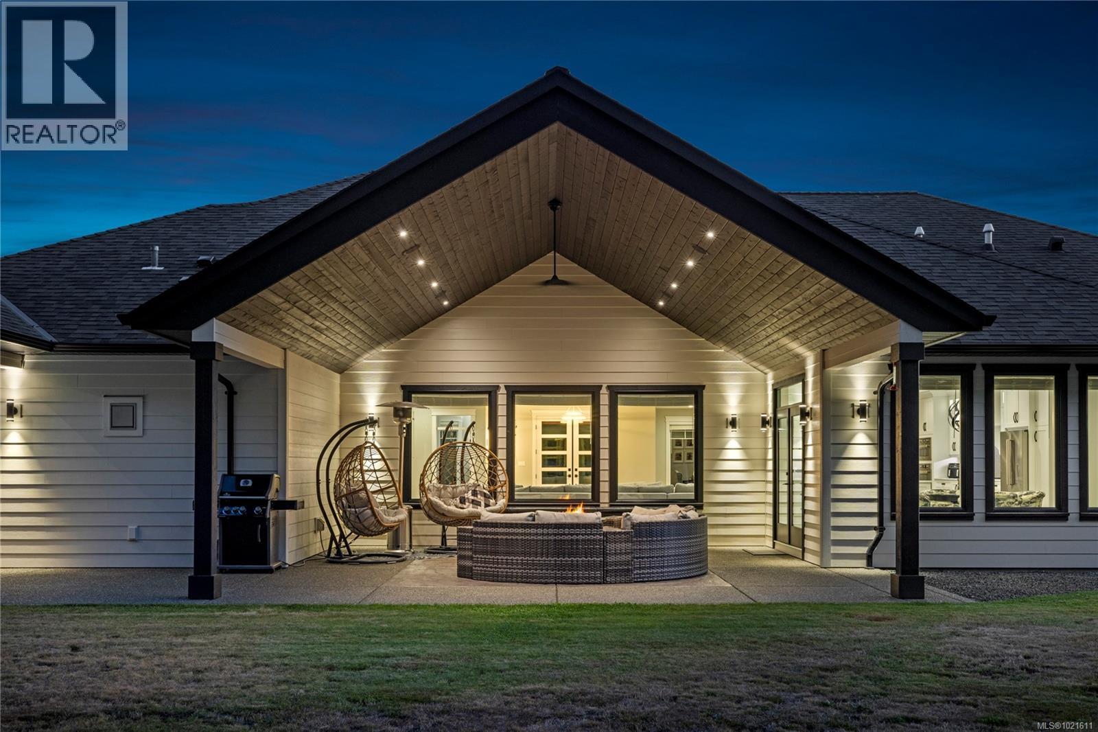 6127 Chase Dr, Port Alberni