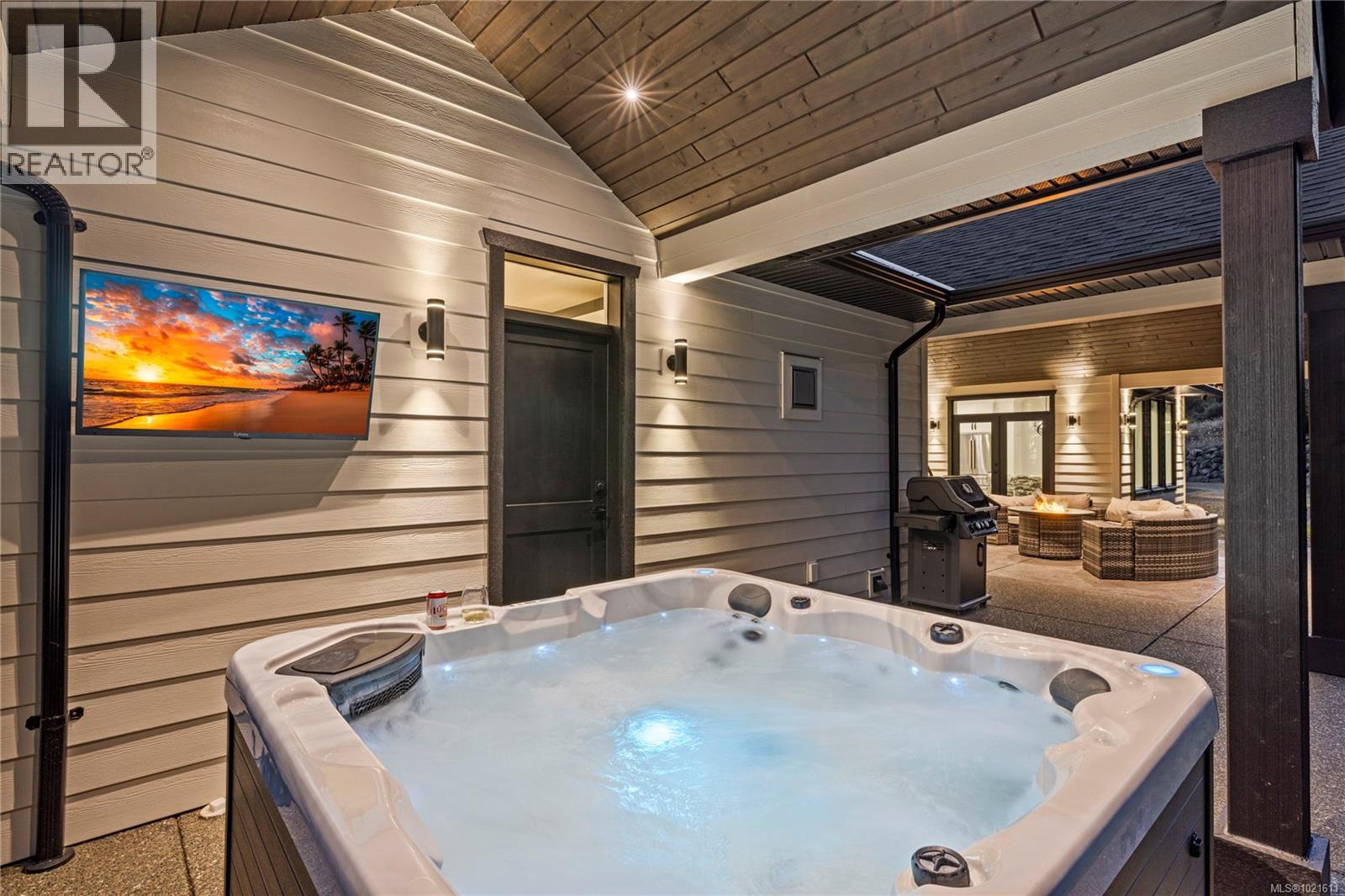 6127 Chase Dr, Port Alberni