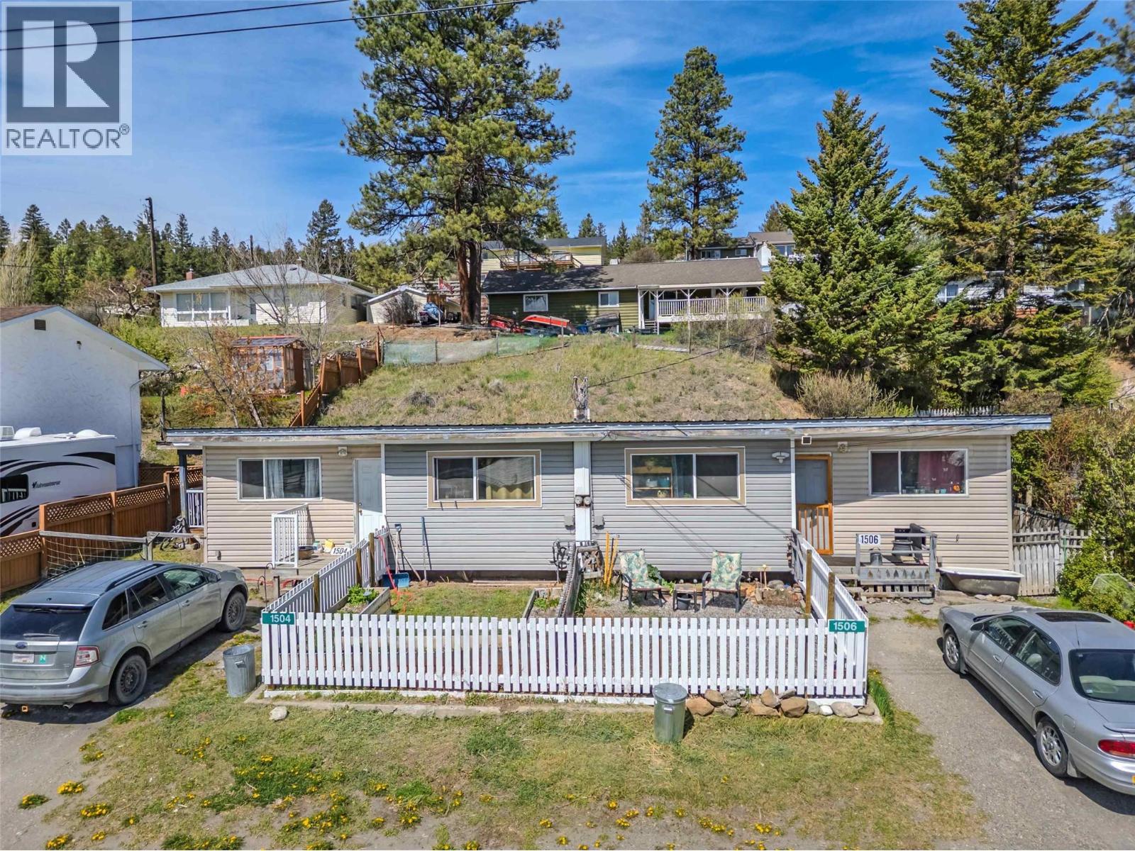 1504 Carson Street, Clinton