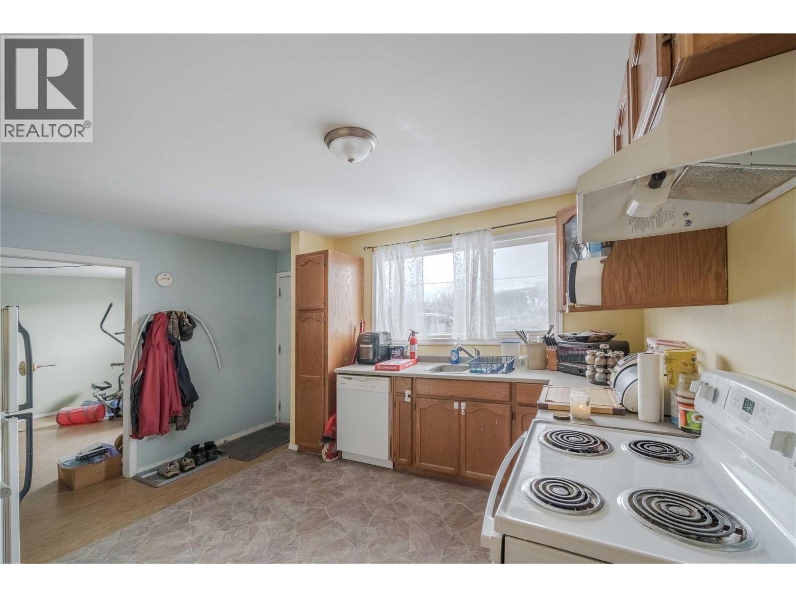 1504 Carson Street, Clinton