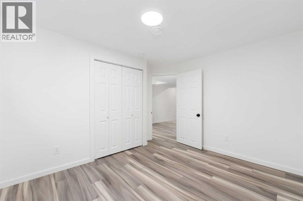 Single Family House Bungalow for Sale in  Henefer Road SW Haysboro Calgary 